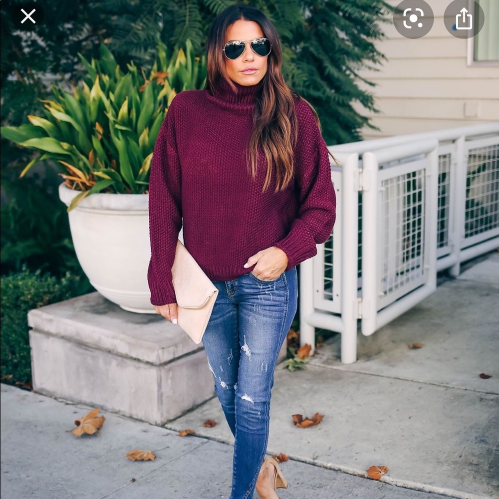 Vici turtleneck